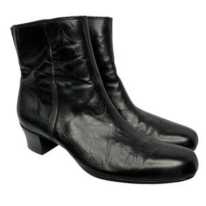 MUNRO American Black Leather Lilian Zip Ankle Boot Women's Size 8.5N